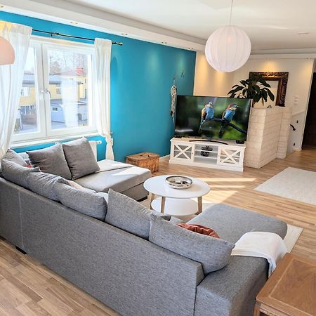 Lyxig och bekväm övervåning 130 m2 Katrineholm Exteriör bild