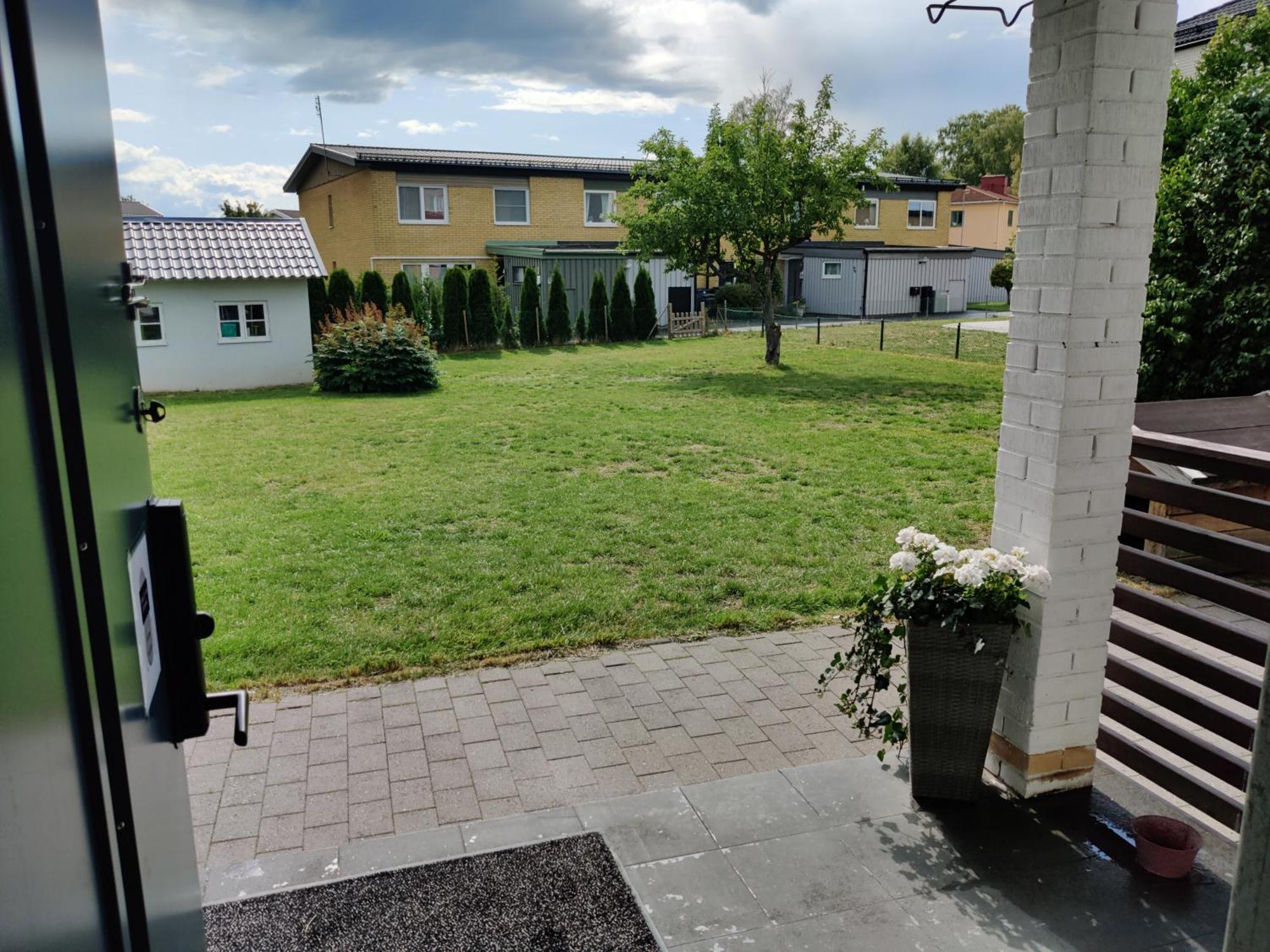 Lyxig och bekväm övervåning 130 m2 Katrineholm Exteriör bild